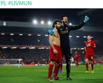 VIDEO - Umpan Spektakuler Alisson Becker Mudahkan Mohamed Salah Bobol Man United