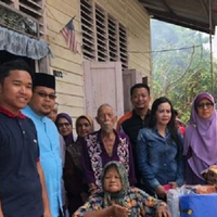 Cerita Pak Kasim: Tukang Becak yang Hanya Gunakan Uang Rp180 Ribu per Bulan untuk Makan dengan Istrinya