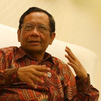 Kiprah Mahfud MD di Dunia Politik Berawal dari Ditunjuk Gus Dur Sebagai Menhan Sempat Ragu Karena Tak Punya Pengalaman