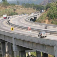 Masalah 'Klasik' Inilah yang Bikin Indonesia Kalah Pesat Dibanding Malaysia dalam Pembangunan Jalan Tol