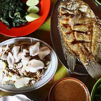 Sensasi Makan Pakai Tangan dan Kewajiban Cuci Tangan