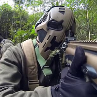 Keren! Helm Antipeluru Milik Pasukan Elite Inggris Ini Bisa Membedakan Kawan atau Lawan