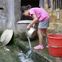 Gadis Kecil Usia 10 Tahun Jadi Orangtua Untuk Kedua Adiknya, Sang Ayah Telah Meninggal, Ibunya Kabur