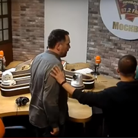 (Video) Berdikusi tentang Status Joseph Stalin dalam Sejarah Rusia, Dua Jurnalis Rusia Ini Malah Adu Jotos