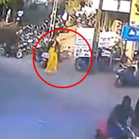 (VIDEO) Seorang Wanita Salto di Udara Setinggi 10 Kaki Akibat Diseruduk Banteng