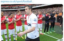 Perasaan Aneh Robin van Persie Balik ke Arsenal Usai Juara Liga Inggris Bareng Man United