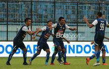 Ingin Menang, Pelatih Arema FC Sudah Tahu Kelemahan PSM Makassar