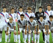 Momen Bedak Pemain Timnas Korea Selatan Luntur karena Air Hujan Setelah Kalah dari Indonesia