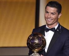 Cristiano Ronaldo Tak Masuk Nominasi Ballon d'Or 2018, Pelatih Juventus: Dia Sangat Layak Mendapatkan Penghargaan Itu!