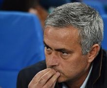 Dipecat Manchester United, Jose Mourinho Bakal Kantongi Pesangon Ratusan Miliar