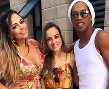 Begini Cara Ronaldinho Bersikap Adil Meski Tinggal Bersama 2 Wanita