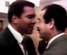 Muhammad Ali Punya Kharisma Ajaib Hingga Mampu Lunakkan Hati Saddam Hussein