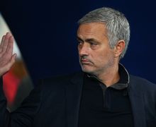 BREAKING NEWS - Jose Mourinho Dipecat dari Manchester United