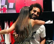 Diduga Tampil Mesra dalam Foto dengan Mohamed Salah, Aktris Seksi Lebanon Ini Buka Suara