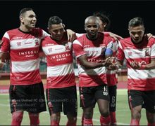 Live Streaming PSM Makassar vs Madura United, Totalitas Greg Nwokolo Demi 3 Poin