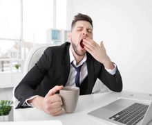 Simak! 10 Detik, Cara Mengatasi Rasa Kantuk Ketika di Kantor