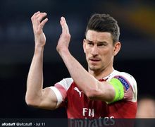 Hujatan Fan Arsenal Kepada Laurent Koscielny 