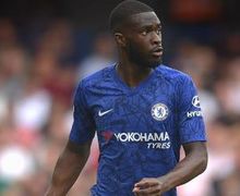 Wonderkid Chelsea, Fikayo Tomori Pilih Baca Buku Ketimbang Main Game