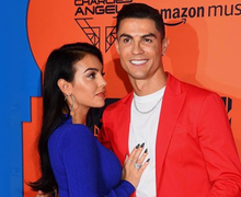 Lihat Georgina Rodriguez Pakai Bikini, Cristiano Ronaldo: Wanita Tercantik di Dunia 