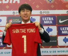 Sikap Suporter Indonesia Bikin Shin Tae Yong Ketar-Ketir, Takut Bernasib Sama dengan Simon McMenemy?