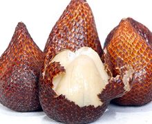 Salak, Si Buah 'Ular'  yang Ternyata Kaya akan Manfaat Kesehatan