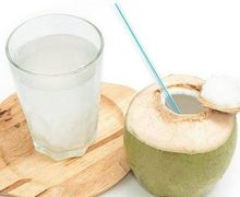 Yuk! Minum Air Kelapa Saat Buka Puasa dan Rasakan Segudang Manfaat Kesehatan Ini