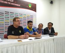 Salam Perpisahan Fabiano dan Zulham Usai Hengkang dari Persib Bandung