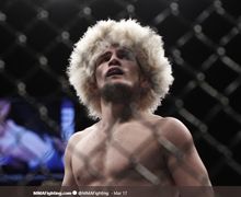 Khabib Nurmagomedov Ngamuk, Mike Tyson Girang Sampai Angkat 2 Tangan