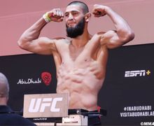 Punya Rekor Fantastis, Penerus Khabib Nurmagomedov Rela Dikeroyok 3 Jagoan UFC