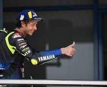 Petronas Yamaha SRT Tak Ingin Popularitas dari Valentino Rossi