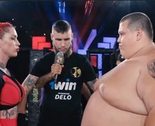 TKO Pria Seberat 240 Kg dalam Satu Ronde, Petarung MMA Cantik Ini Jadi Perhatian Dunia