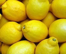 Kamu Harus Tahu! Bahaya Mencampur Lemon ke Minuman dalam Kondisi Ini
