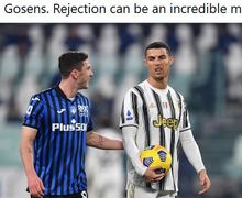 Momen Aneh Gelandang Juventus Bertemu Ronaldo yang Tak Memakai Celana