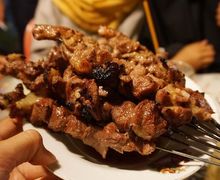 Wajib! Konsumsi Sayuran Ini Usai Makan Sate untuk Cegah Kanker