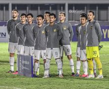 Liga 1 - Anak Didiknya Disikat Persib, Pelatih PSIS Langsung Alihkan Fokus ke Hal Ini!