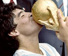 Eks Wasit Piala Dunia: Maradona Adalah Orang Paling Buruk!