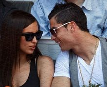 Putus dari Cristiano Ronaldo, Irina Shayk Jadi Model Bikini Paling Berpengaruh di Dunia