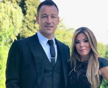 Dibalut Kesederhanaan, John Terry Pamerkan Kemesraaan Bersama Istrinya