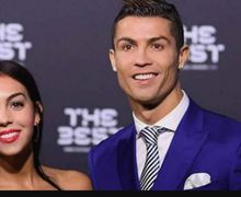 Pernah Dikabarkan Tak Akur, Ronaldo Unggah Foto Sang Ibu dan Kekasih Lakukan Hal Ini Bersama