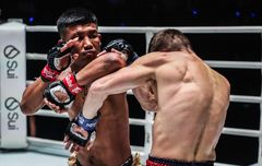 ONE Championship – Ubah Gaya Tanding hingga Cium Wasit dan Lawan, Rodtang Beri Penjelasan