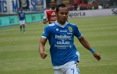 Diberi Apresiasi oleh Bobotoh, Eks Pemain Persib Bandung Terharu