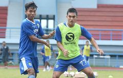 Zalnando Dibuat Merinding dengan Atmosfer Stadion SJH Tempat Laga Persib Vs Arema FC