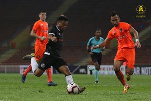 Eks Bomber Persebaya, David Da Silva Dikartu Merah Cepat 