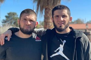 Khabib di Masa Jayanya Kalah Berbahaya dari Islam Makhachev