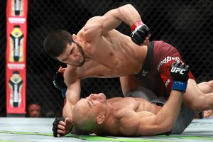 UFC 294 - Titik Ajaib Islam Makhachev, Bisa Bikin Lawan Terbanting Sendiri