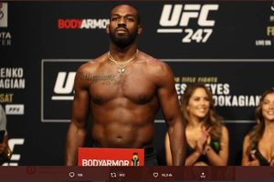 Tom Aspinall Digadang Mampu Kalahkan Jon Jones, Pelatih Sang Jawara Bilang Begini