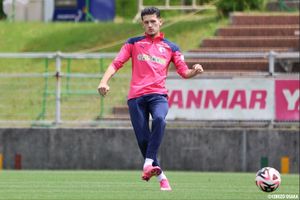 Usai Tidak Dilepas ke Timnas U-23 Indonesia, Justin Hubner Langsung Latihan Intensif dengan Cerezo Osaka