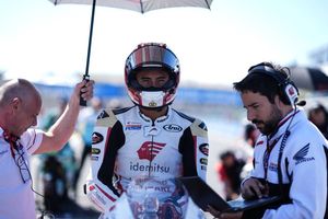 Moto2 Prancis 2024 - Gangguan Lain dalam Momentum Mario Aji, Harus Operasi Saat Poin Pertama Sudah di Depan Mata
