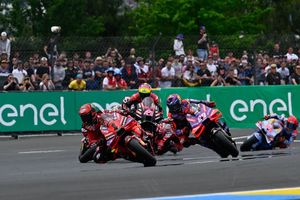 MotoGP Catalunya 2024 - Dua Kesialan Gentayangi Francesco Bagnaia