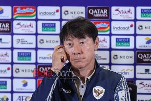 Shin Tae-yong Akui Tak Punya Hubungan Spesial dengan Graham Arnold